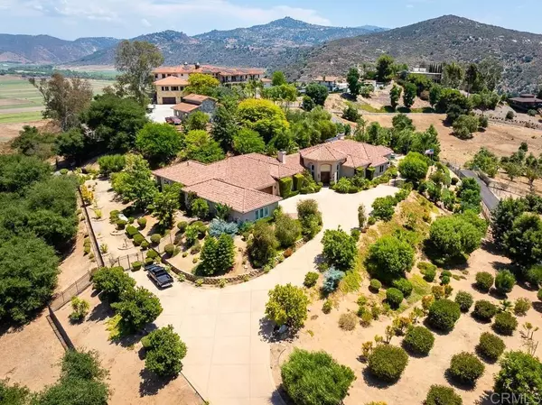Escondido, CA 92025,14106 Summit Crest