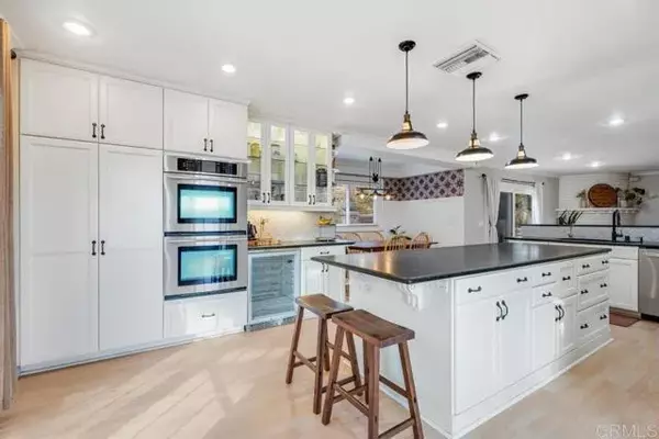 Valley Center, CA 92082,32460 Lilac Road