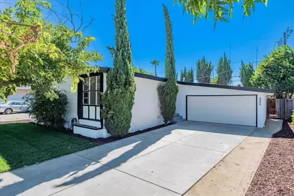 Campbell, CA 95008,225 Marianna Way