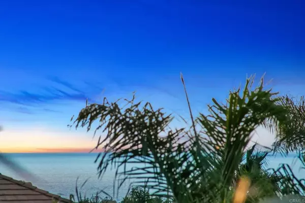 Carlsbad, CA 92011,6557 Coneflower Drive