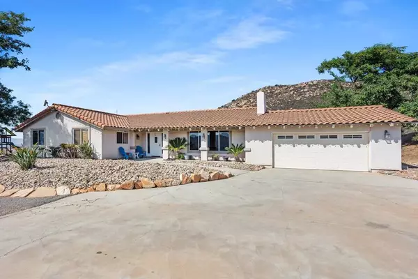 Valley Center, CA 92082,10942 San Antonio Way