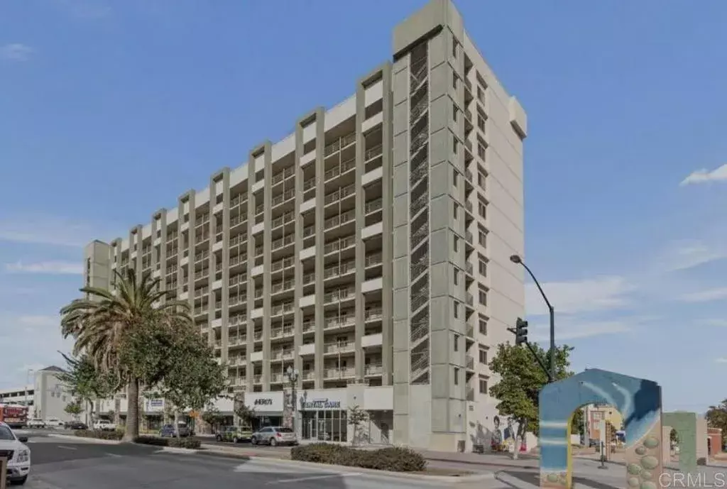 National City, CA 91950,801 National City Boulevard #308