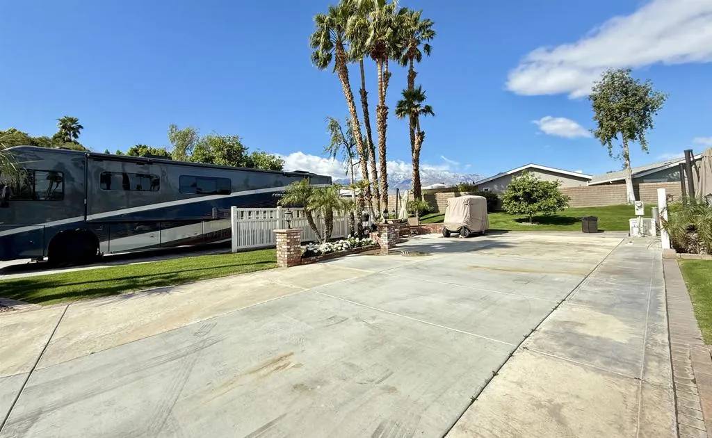 Cathedral City, CA 92234,69411 Ramon Rd #613