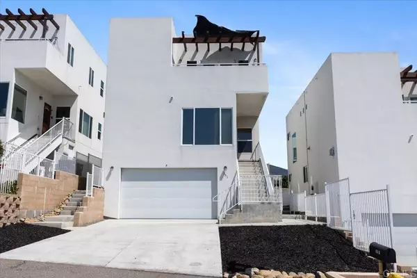 Spring Valley, CA 91977,351 Maria Avenue