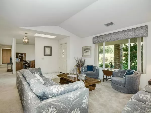 Fallbrook, CA 92028,1663 Scooter