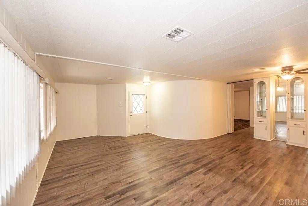 Vista, CA 92084,1010 E Bobier #174