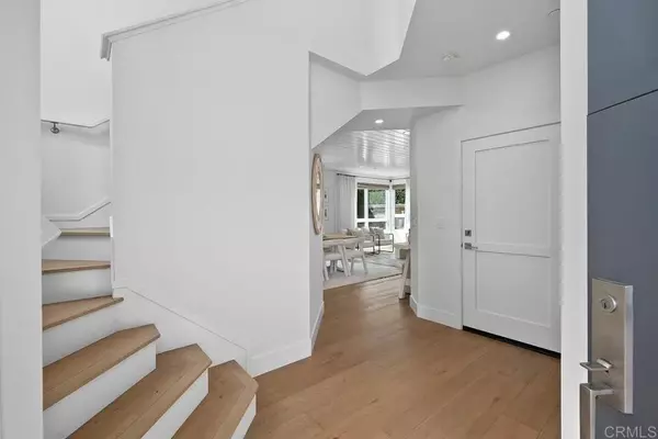 Encinitas, CA 92024,123 Diana Street