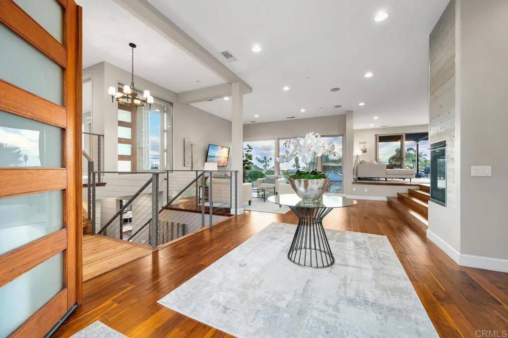 Encinitas, CA 92024,614 Ocean View Avenue
