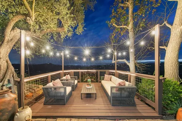 Fallbrook, CA 92028,3816 Laketree Dr