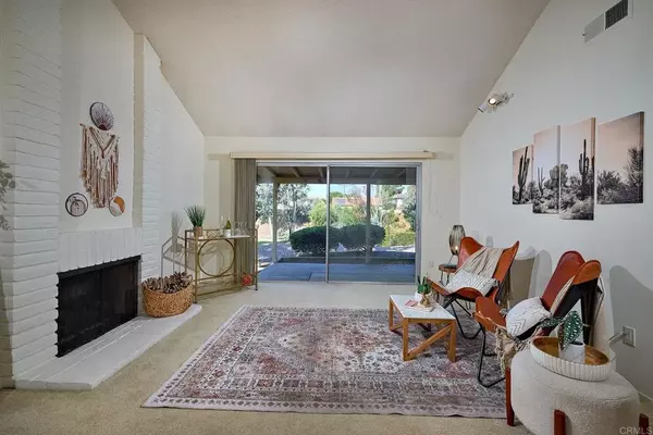 San Diego, CA 92128,17466 Plaza Abierto #5