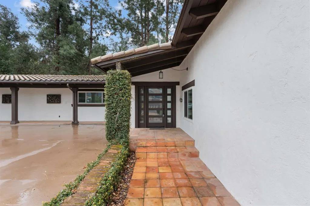 Pauma Valley, CA 92061,32404 Womsi Road