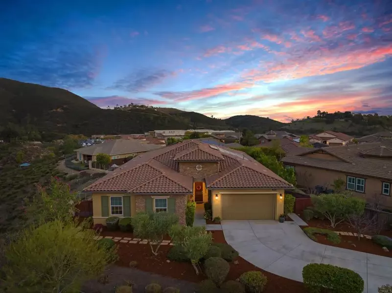 1082 Duncan Court, San Marcos, CA 92078