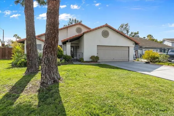 Vista, CA 92083,1776 Felicita Lane