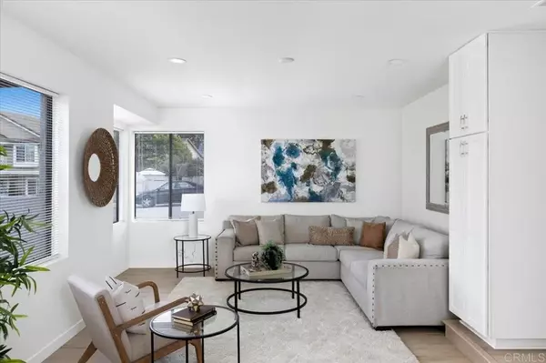 Vista, CA 92083,1776 Felicita Lane