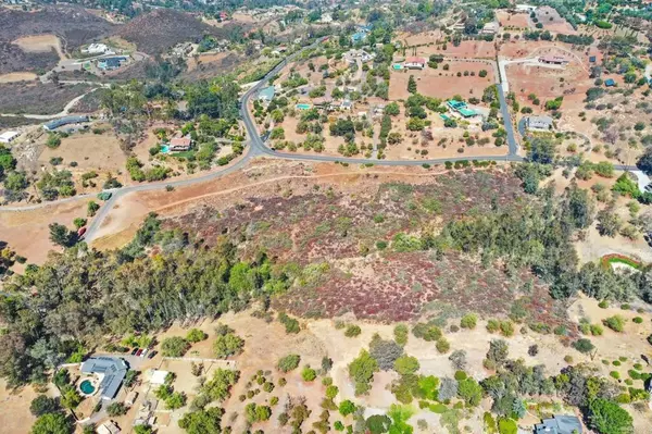 Poway, CA 92064,0 Vali Hai Rd