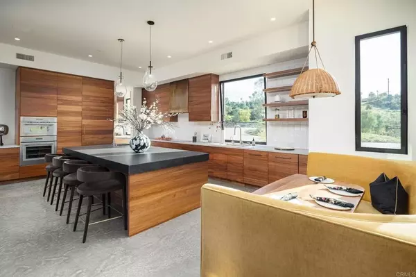 Rancho Santa Fe, CA 92067,7007 La Palma