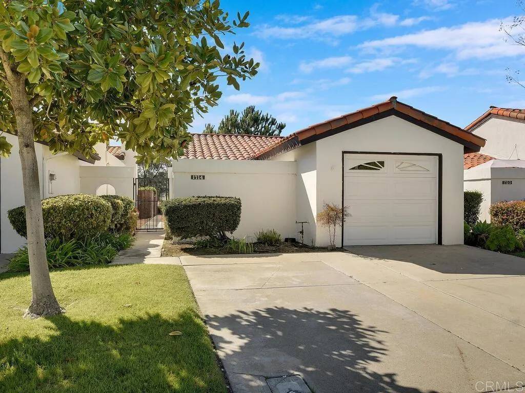 1714 Woodlark Lane, Fallbrook, CA 92028