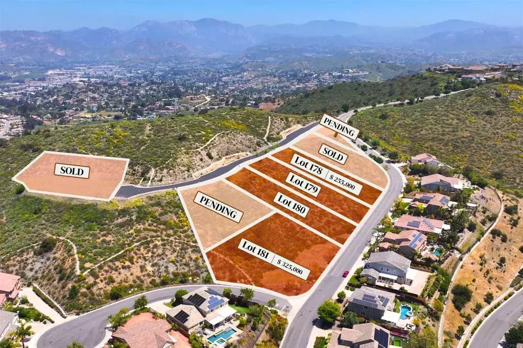 Santee, CA 92071,0 Mariposa St