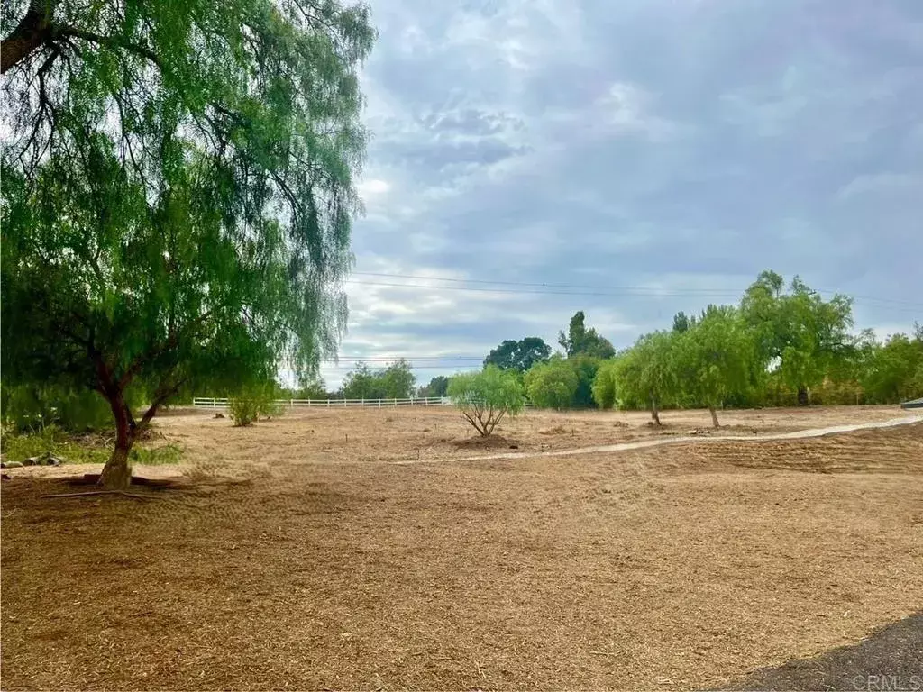 Poway, CA 92064,15176 Vali Hai Rd