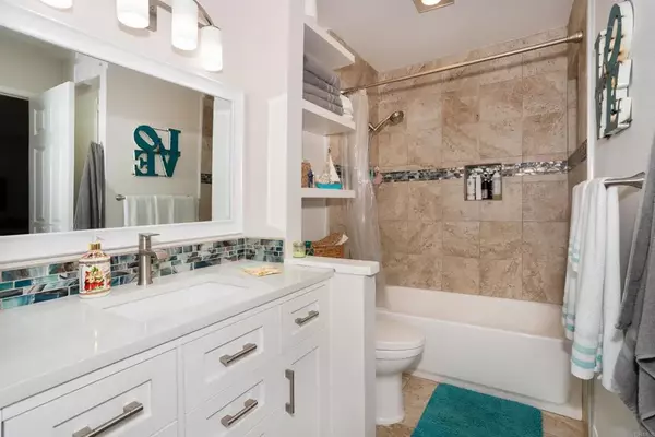 Oceanside, CA 92057,3875 Vista Campana South #16