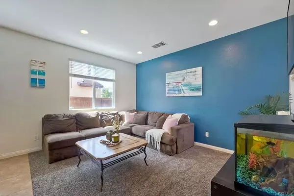Oceanside, CA 92057,1140 Parkview Dr