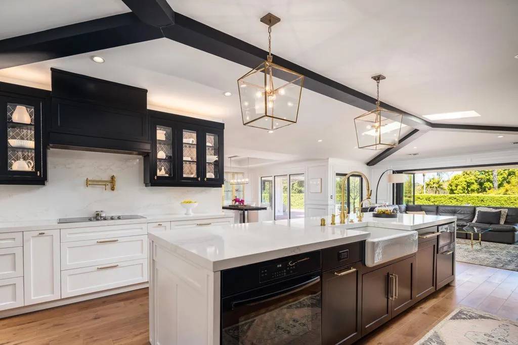 Rancho Santa Fe, CA 92067,6130 El Romero