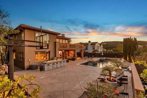 San Marcos, CA 92078,977 Tucana Drive