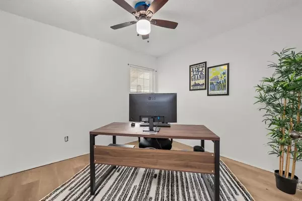 Chula Vista, CA 91910,1579 Apache Drive #E