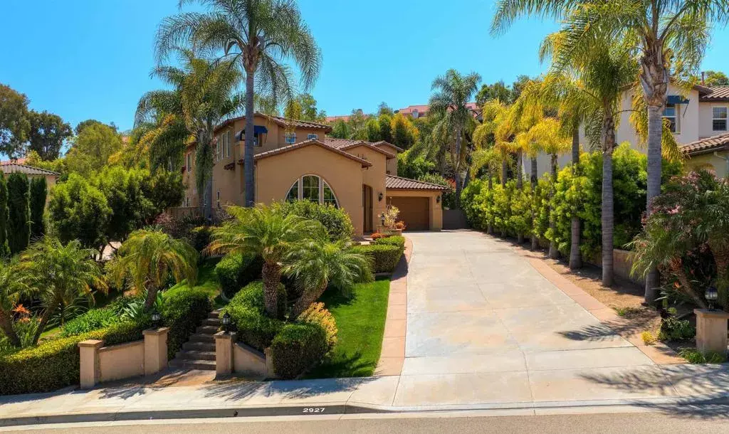 Carlsbad, CA 92009,2927 Rancho Cortes