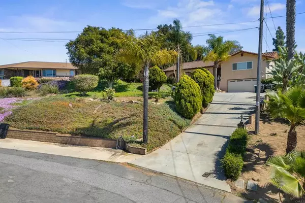 Escondido, CA 92026,1168 Avocado Avenue