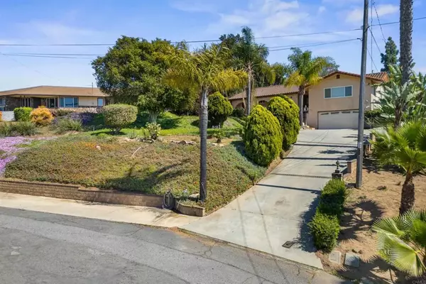 Escondido, CA 92026,1168 Avocado Avenue