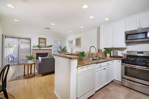 San Diego, CA 92122,7638 Palmilla Drive #115