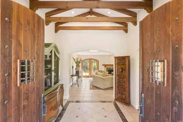 Rancho Santa Fe, CA 92067,4971 El Arco Iris