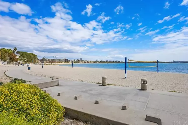 Pacific Beach (san Diego), CA 92109,4007 Everts Street #4H