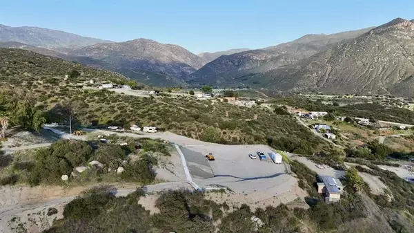 Valley Center, CA 92082,18311 Boucher Heights Road