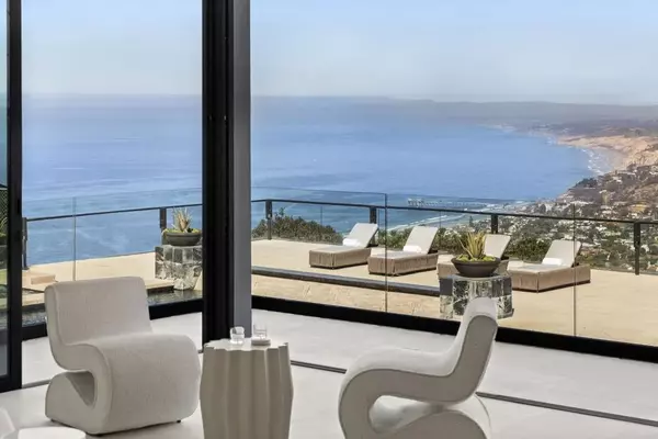 La Jolla, CA 92037,2082 Via Casa Alta