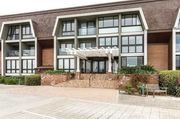 Del Mar, CA 92014,1552 Camino Del Mar #606