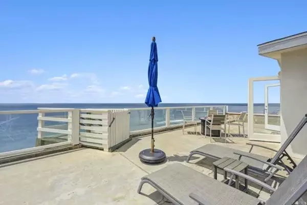 Encinitas, CA 92024,584 Neptune Ave