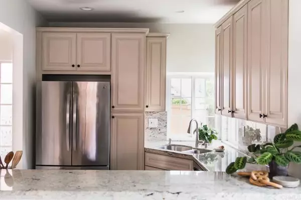 San Diego, CA 92130,3842 Creststone Place