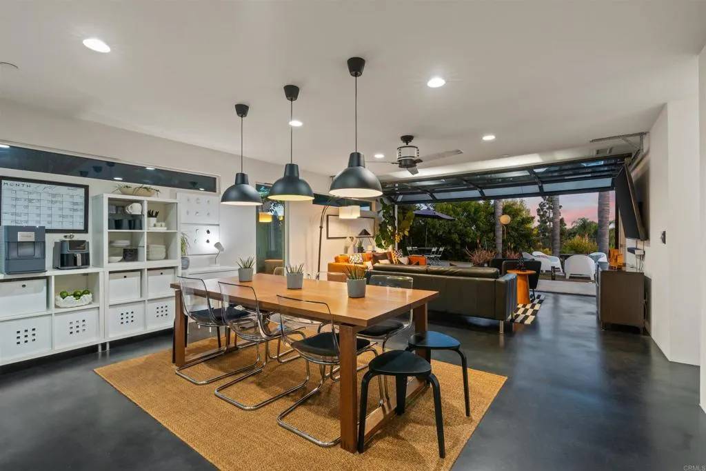 Solana Beach, CA 92075,427 Hilmen Place
