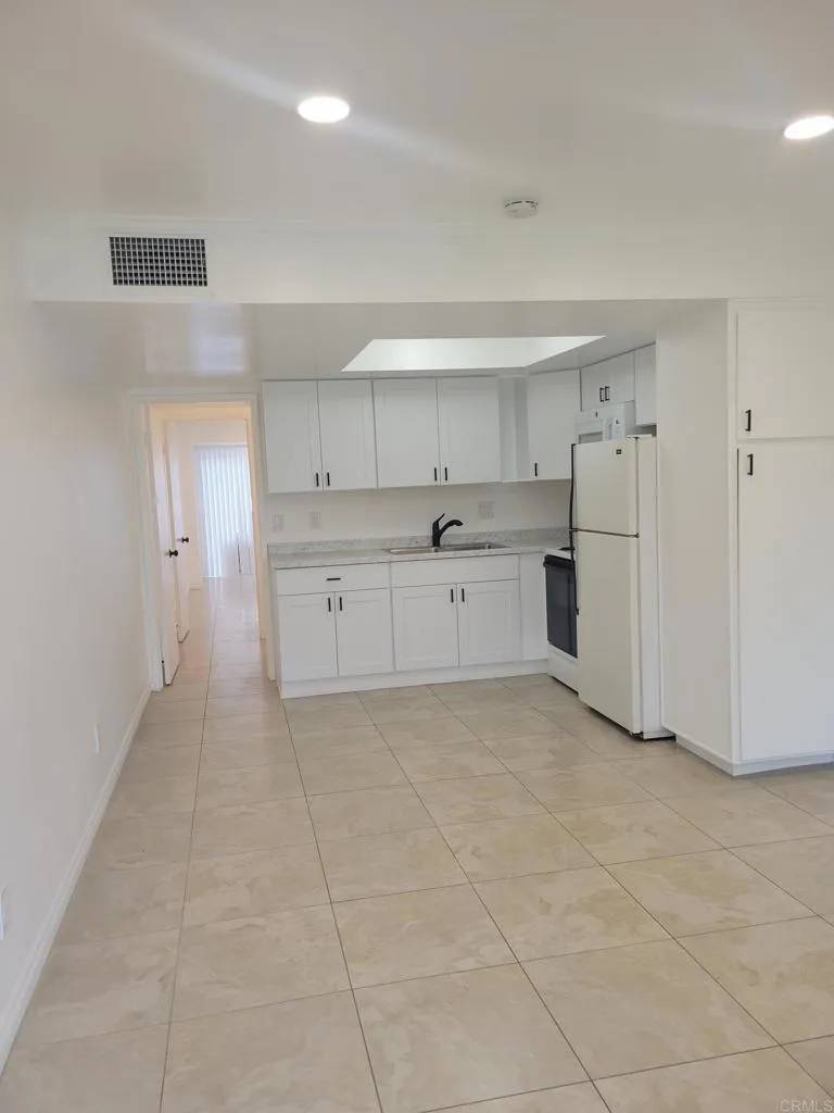Escondido, CA 92026,27735 Mountain Meadow Road #11