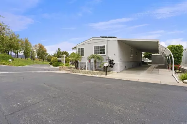 Escondido, CA 92026,525 W El Norte Parkway #SPC 260