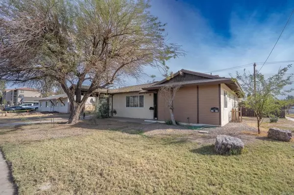 El Centro, CA 92243,1555 Ross Avenue