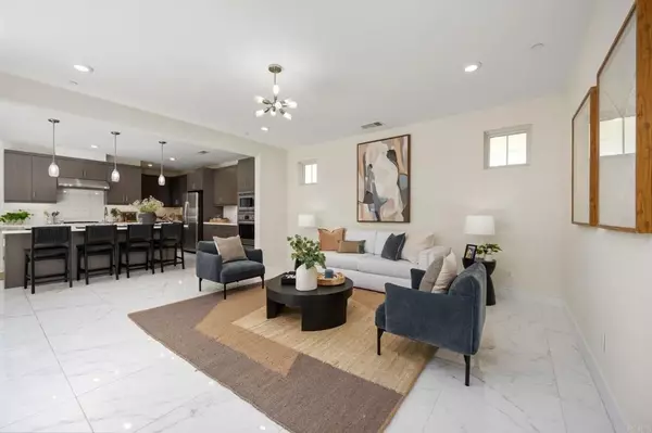 San Diego, CA 92130,6784 Kenmar Way