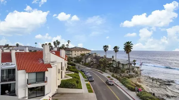 La Jolla, CA 92037,303 Coast Boulevard #20