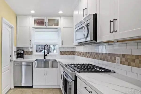 4533 Olive Avenue, La Mesa, CA 91942