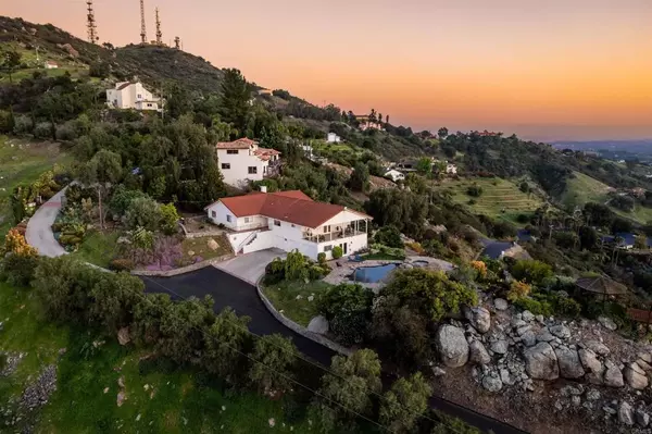 3365 Red Mountain Heights Drive, Fallbrook, CA 92028