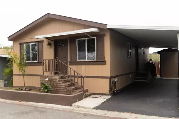 Fallbrook, CA 92028,1638 Calavo #10