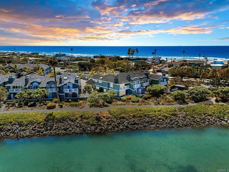 2923 Sandy Pointe #8, Del Mar, CA 92014