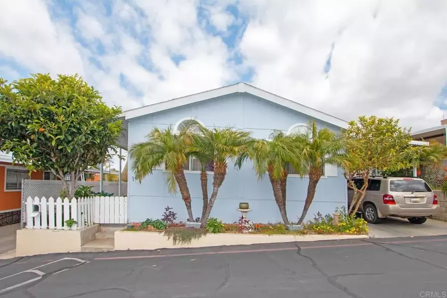 1455 Alturas #146, Fallbrook, CA 92028